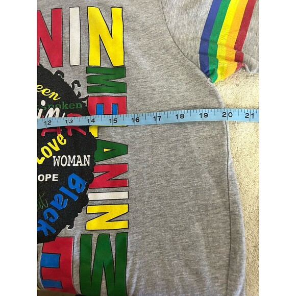 On Fire Melanin Women's Gray Short Sleeve Shirt 1X with Hood Queen Beautiful - Picture 9 of 10